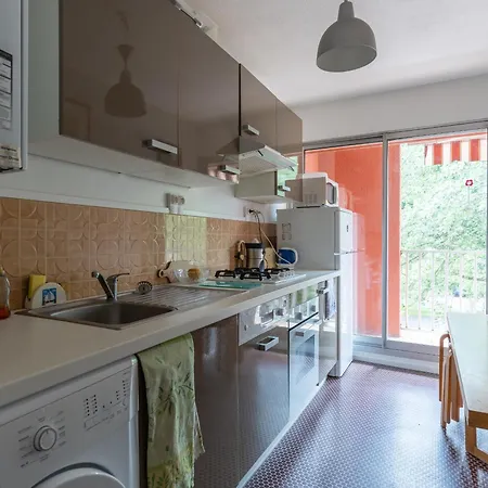 T2 Lumineux Avec Balcon à Arcachon, Proche Plage, Parking, Wifi Et Commerces - Fr-1-319-352 Arcachon