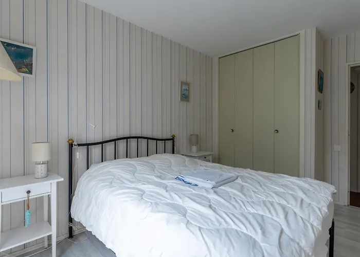 T2 Lumineux Avec Balcon à Arcachon, Proche Plage, Parking, Wifi Et Commerces - Fr-1-319-352 * Arcachon